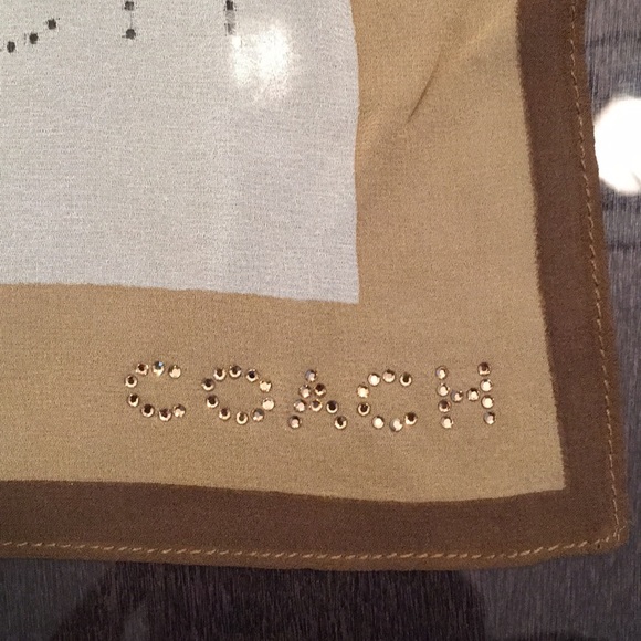 Coach Scarf - Picture 2 of 3